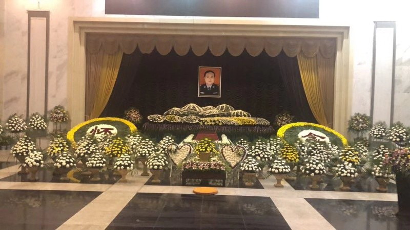 无锡布置灵堂 寿衣骨灰盒